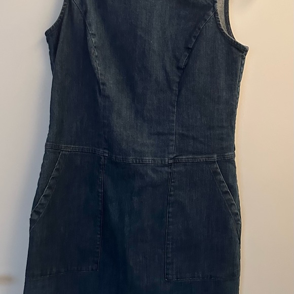 Boden Denim shift dress size 2P - Picture 4 of 7